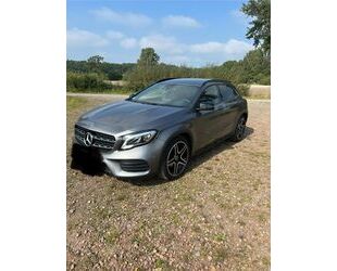 Mercedes-Benz Mercedes-Benz GLA 200 - AMG line Gebrauchtwagen