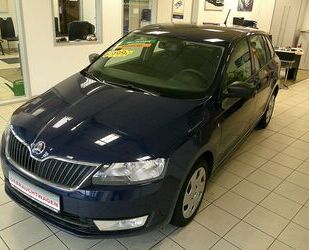 Skoda Skoda Rapid Spaceback Active/ AHK / KLIMA / GARANT Gebrauchtwagen