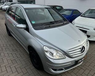 Mercedes-Benz Mercedes-Benz B 180 B -Klasse*AUT.*NAVI*BI XENON*P Gebrauchtwagen