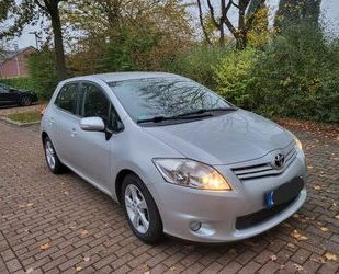 Toyota Toyota Auris 1,4-l-D-4D Edition Edition Gebrauchtwagen