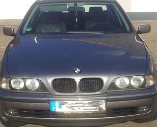 BMW BMW 528i Leder Klimaaut. SD Gebrauchtwagen