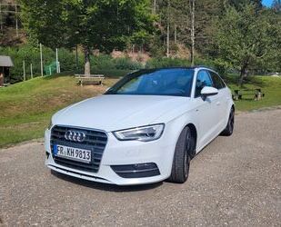 Audi Audi A3 1.4 TFSI S line Sportback S line, Panorama Gebrauchtwagen