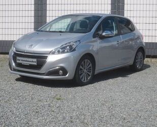 Peugeot Peugeot 208 Style Navi, Klimaautomatik-2 Zonen Gebrauchtwagen