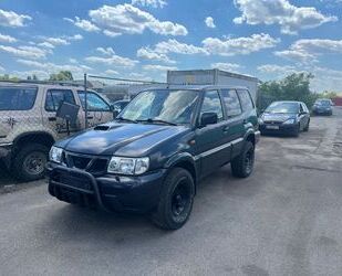 Nissan Nissan Terrano 3,0 Di Prestige Automatik. 4X4. Kli Gebrauchtwagen