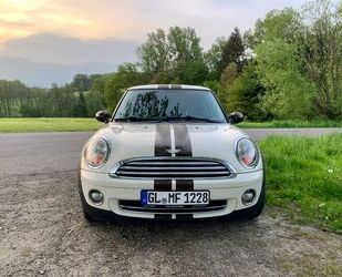 Mini MINI One 1,4 Benzin Leder/Pano/Sitzheizung Gebrauchtwagen