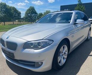 BMW BMW 525 Baureihe 5 Touring 525d*NAVI*LEDER*AUT*PAN Gebrauchtwagen