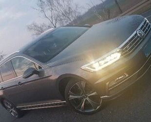 VW Volkswagen Passat Variant 3×R Line Highline 2.0TDI Gebrauchtwagen