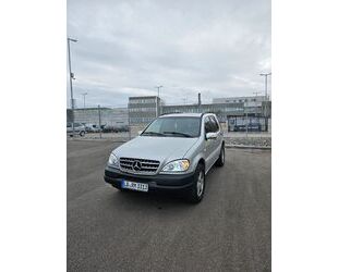 Mercedes-Benz Mercedes-Benz ML 430 Benzin/Gas Tüv-10/2026 Gebrauchtwagen