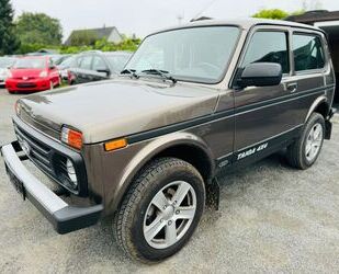 Lada Lada Taiga 1.7 4x4/7403 km/E6/AHK(Groß)ca.2 Tonnen Gebrauchtwagen