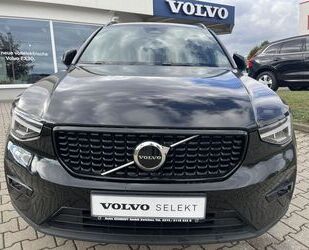 Volvo Volvo XC40 B3 B DKG Plus Dark Gebrauchtwagen