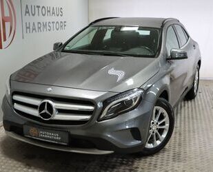 Mercedes-Benz Mercedes-Benz GLA 200 AT Style Bi-Xenon Navi SH Gebrauchtwagen