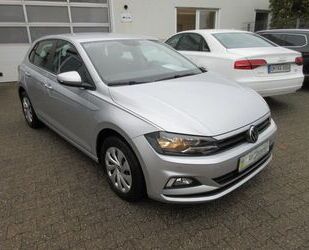 VW Volkswagen Polo Trendline 1.0 NAVI KLIMA APS SITZH Gebrauchtwagen