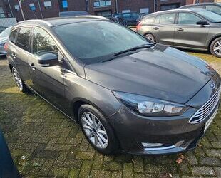 Ford Ford Focus 1.0 EcoBoost Titanium Navi Camera Winte Gebrauchtwagen