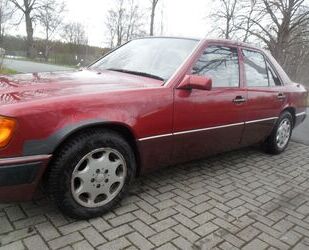 Mercedes-Benz Mercedes-Benz E230 W124 Automatik Schiebedach Gebrauchtwagen