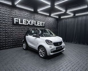 Smart Smart ForTwo Turbo Passion NAVI KAMERA LEDER Arm Gebrauchtwagen