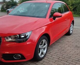 Audi Audi A1 1.2 TFSI Attraction Misanorot Tüv+Service Gebrauchtwagen