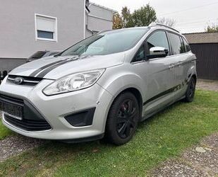 Ford Ford Grand C-Max 1,6TDCi 85kW Titanium 7 Sitzer Gebrauchtwagen