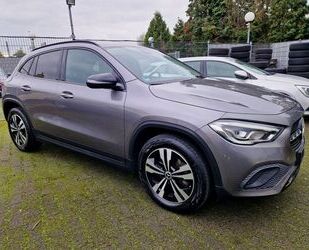 Mercedes-Benz Mercedes-Benz GLA 200d 8G-DCT Progressive LED Kam Gebrauchtwagen