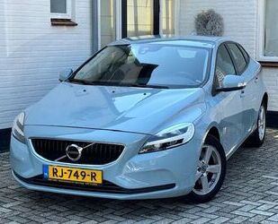 Volvo Volvo V40 2.0 D2 Inscription | navi | Parksensoren Gebrauchtwagen