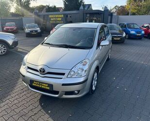 Toyota Toyota Corolla Verso 1.8 Sol 7 Sitzer Alu Klimaaut Gebrauchtwagen