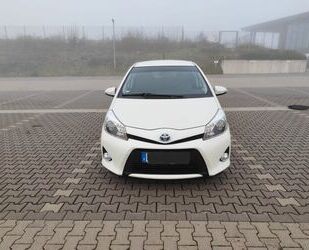 Toyota Toyota Yaris 1,5-l-VVT-i Hybrid Club Gebrauchtwagen