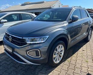 VW Volkswagen T-Roc Life 1,5 TSI DSG AppleCar LED PDC Gebrauchtwagen