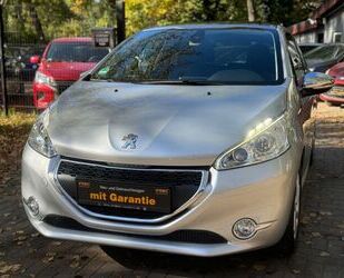 Peugeot Peugeot 208 1.2 Style Panorama/Display/Sitzheizung Gebrauchtwagen