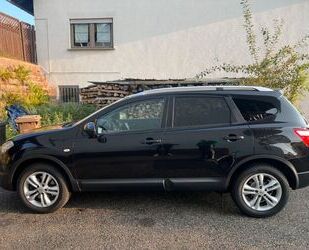 Nissan Nissan Qashqai+2 2.0 dCi DPF Acenta Panoramadach Gebrauchtwagen