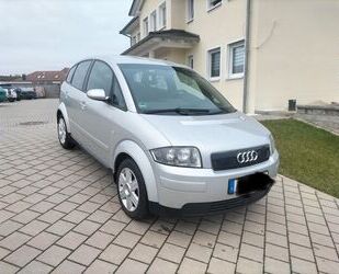 Audi Audi A2 1.4 TÜV, Kundendienst, Winterreifen neu Gebrauchtwagen