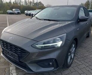 Ford Ford Focus Lim. ST-Line X 2.0 TDCi AUT.-DIGI TACHO Gebrauchtwagen