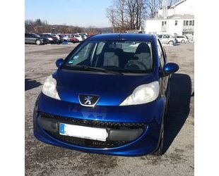 Peugeot Peugeot 107 Petit Filou Gebrauchtwagen