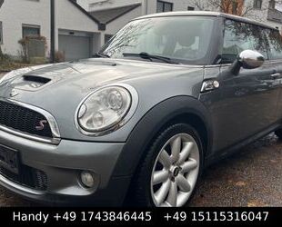 Mini MINI John Cooper Works S / S-Heft / TOP Gebrauchtwagen