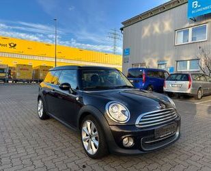 Mini MINI Cooper Clubman 1.6 Pano Navi Leder 1. Hand Gebrauchtwagen