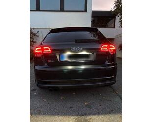 Audi Audi s3 8P BOSE / XENON /LEDER /PDC/ Tausc... Gebrauchtwagen