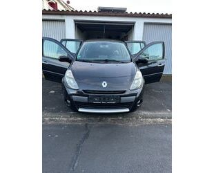 Renault Renault Clio Expression 1.2 16V 75 Expression Gebrauchtwagen