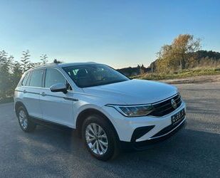 VW Volkswagen Tiguan 2.0 TDI,DSG,AUTOMATIC,LED,NAVI,T Gebrauchtwagen