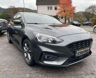 Ford Ford Focus Lim. ST-Line 1.0l EcoBoost92kW+KomfortP Gebrauchtwagen