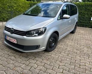 VW Volkswagen Touran Comfortline/Klimaautomatik/7 Sit Gebrauchtwagen