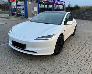 Tesla Tesla Model 3 Highland Hinterradantrieb RWD Gebrauchtwagen