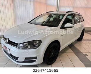 VW Volkswagen Golf VII Variant/Panoramadach/AHZV/NAVI Gebrauchtwagen