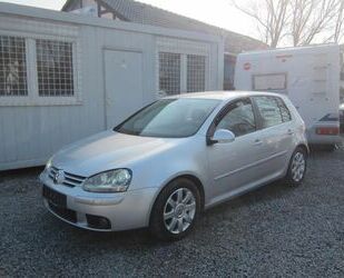 VW Volkswagen Golf 1.6 Sportline Klimaautomatik Xeno Gebrauchtwagen