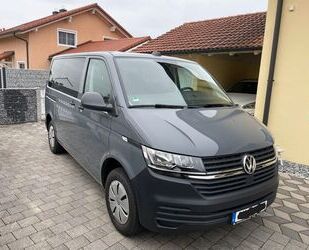 VW Volkswagen T6.1 Kombi - kurz - Klimahimmel - 8 Sit Gebrauchtwagen