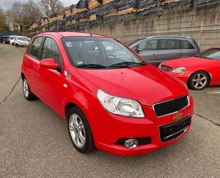 Chevrolet Chevrolet Aveo LT Klimaautomatik *org. 15350 Km Gebrauchtwagen