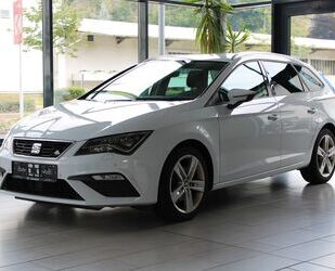 Seat Seat Leon ST FR*NAVI*ACC*LANE*SZHZ*LED*RFK*DAB*AMB Gebrauchtwagen