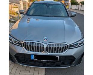 BMW BMW 330e xDrive Touring M Sport Harman Kard. AHK Gebrauchtwagen