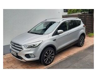 Ford Ford Kuga 1,5 EcoBoost 4x2 110kW COOL & CONNECT C. Gebrauchtwagen