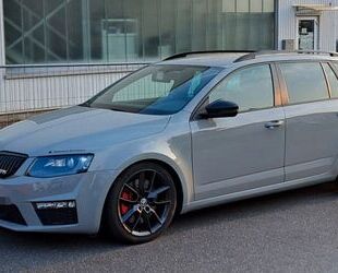 Skoda Skoda Octavia 2.0 TSI DSG RS Combi RS Gebrauchtwagen