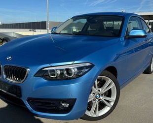 BMW BMW 230 i Coupe Sport Line Sportaut. NAVI*LEDER*LE Gebrauchtwagen