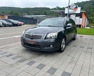 Toyota Toyota Avensis Kombi 2.2 D-CAT Executive*TÜV-NEU* Gebrauchtwagen