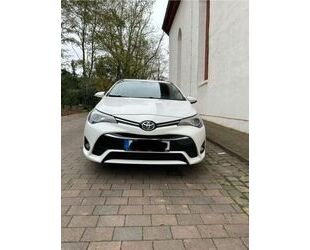 Toyota Toyota Avensis 1,8-l-V. Multidr. S Edition-S T. Sp Gebrauchtwagen